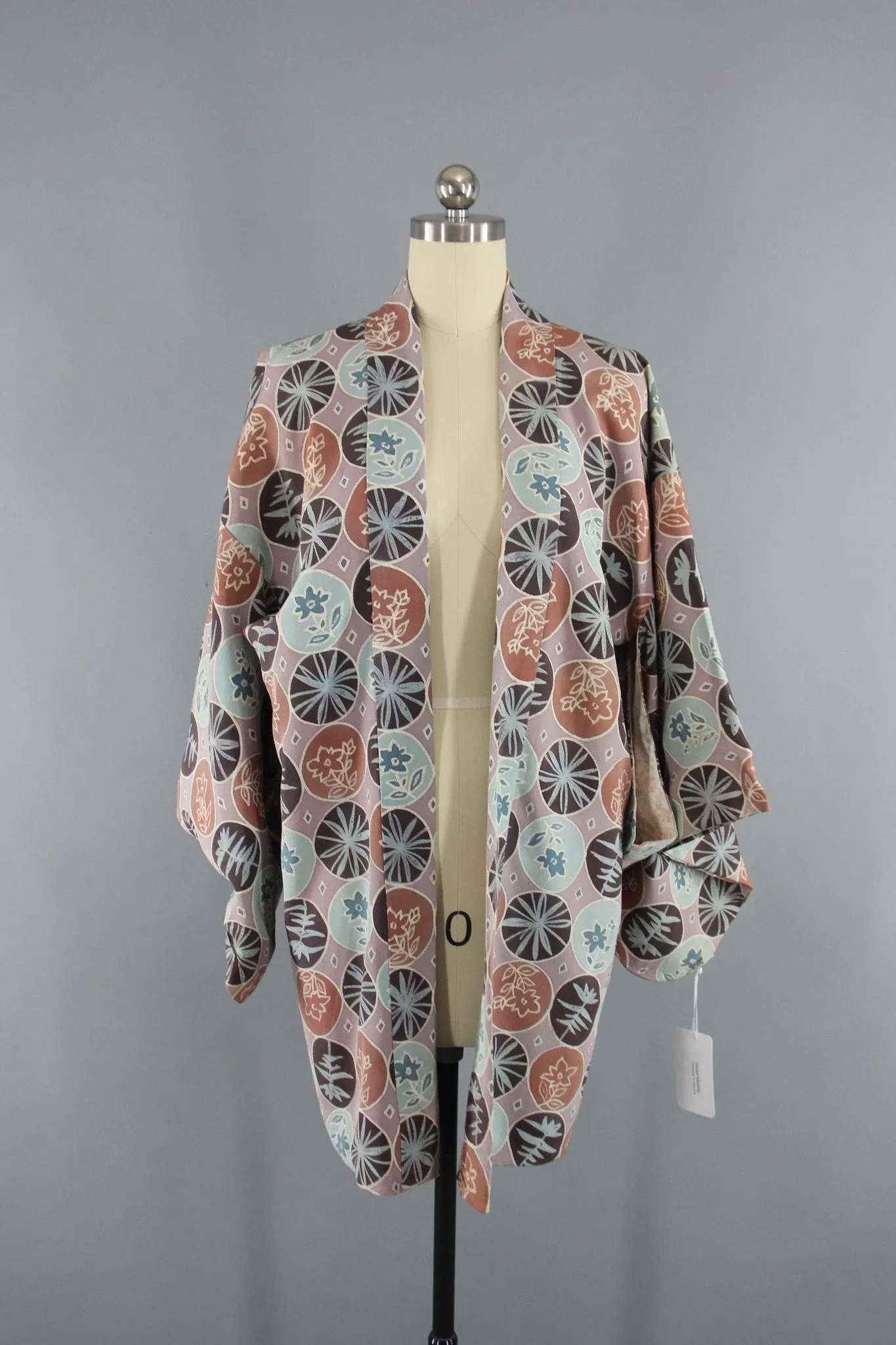 1950s Vintage Silk Haori Kimono Jacket Cardigan in Blue and Taupe Floral Print