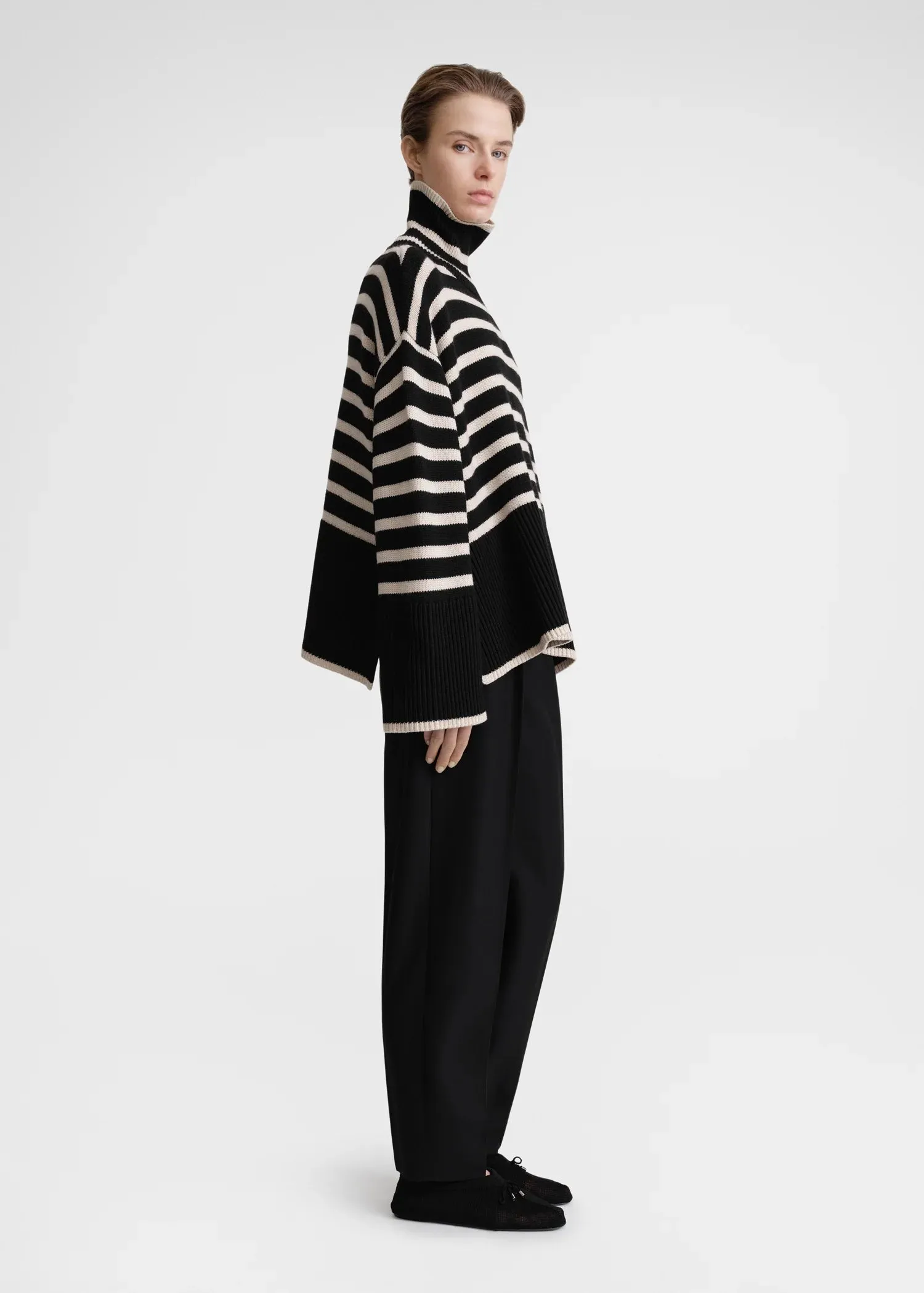 212562758 Signature stripe turtleneck