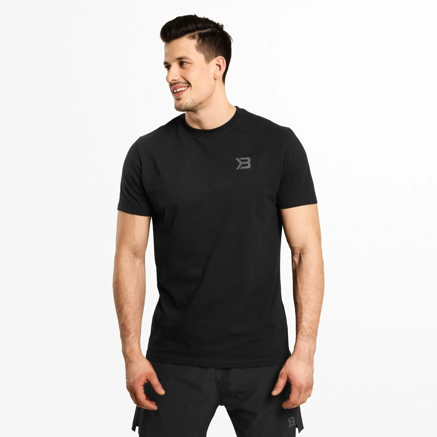 Better Bodies Essential Tee - Wash Black