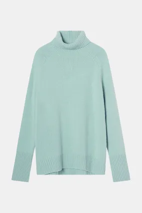 Cashmere Turtleneck in Seafoam