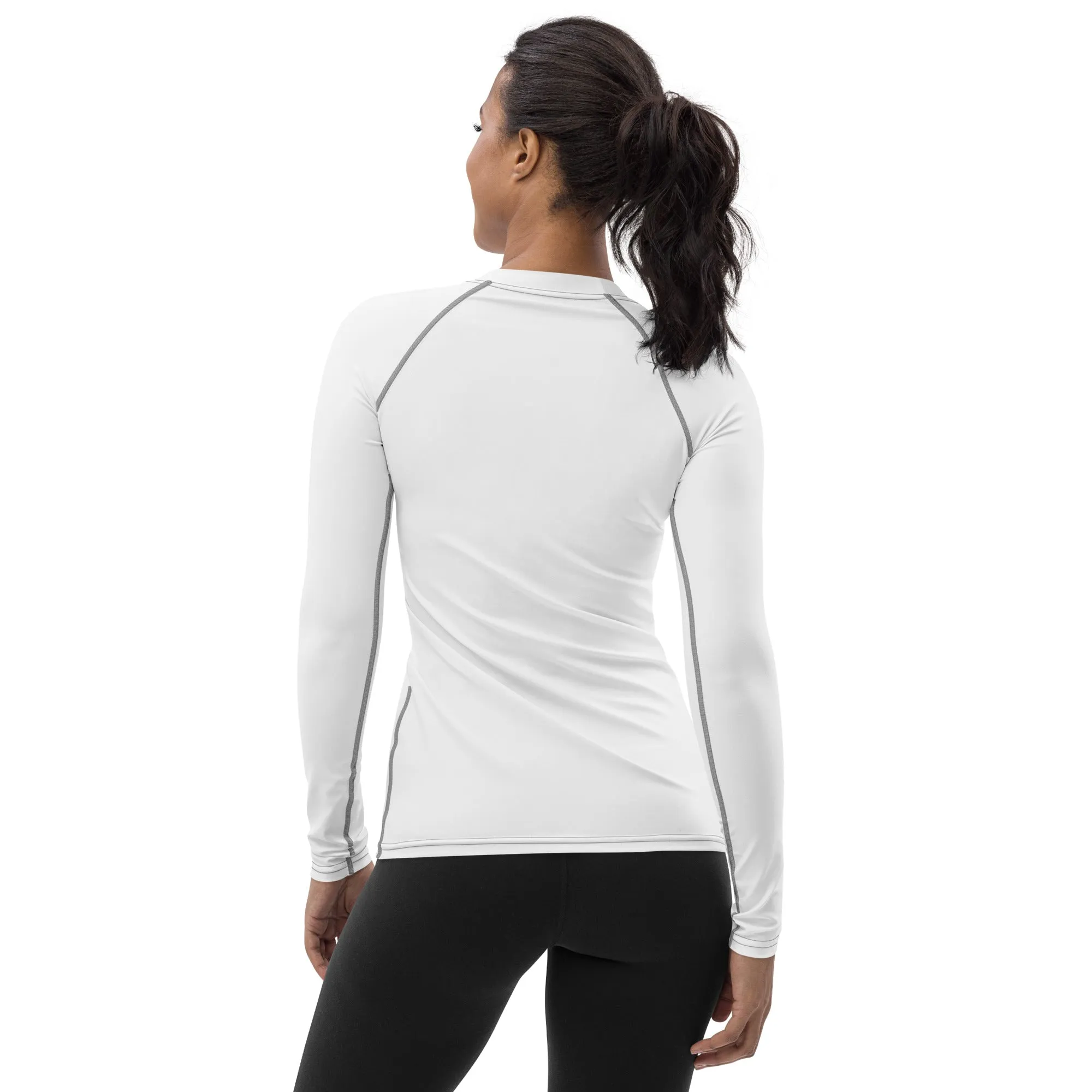 Classic Coverage: Solid Color Rash Guard for Women - Snow