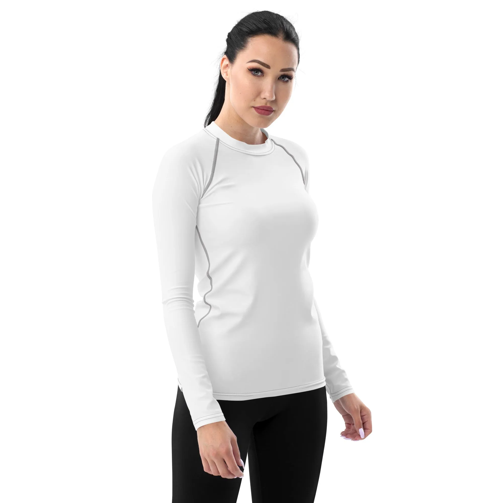 Classic Coverage: Solid Color Rash Guard for Women - Snow