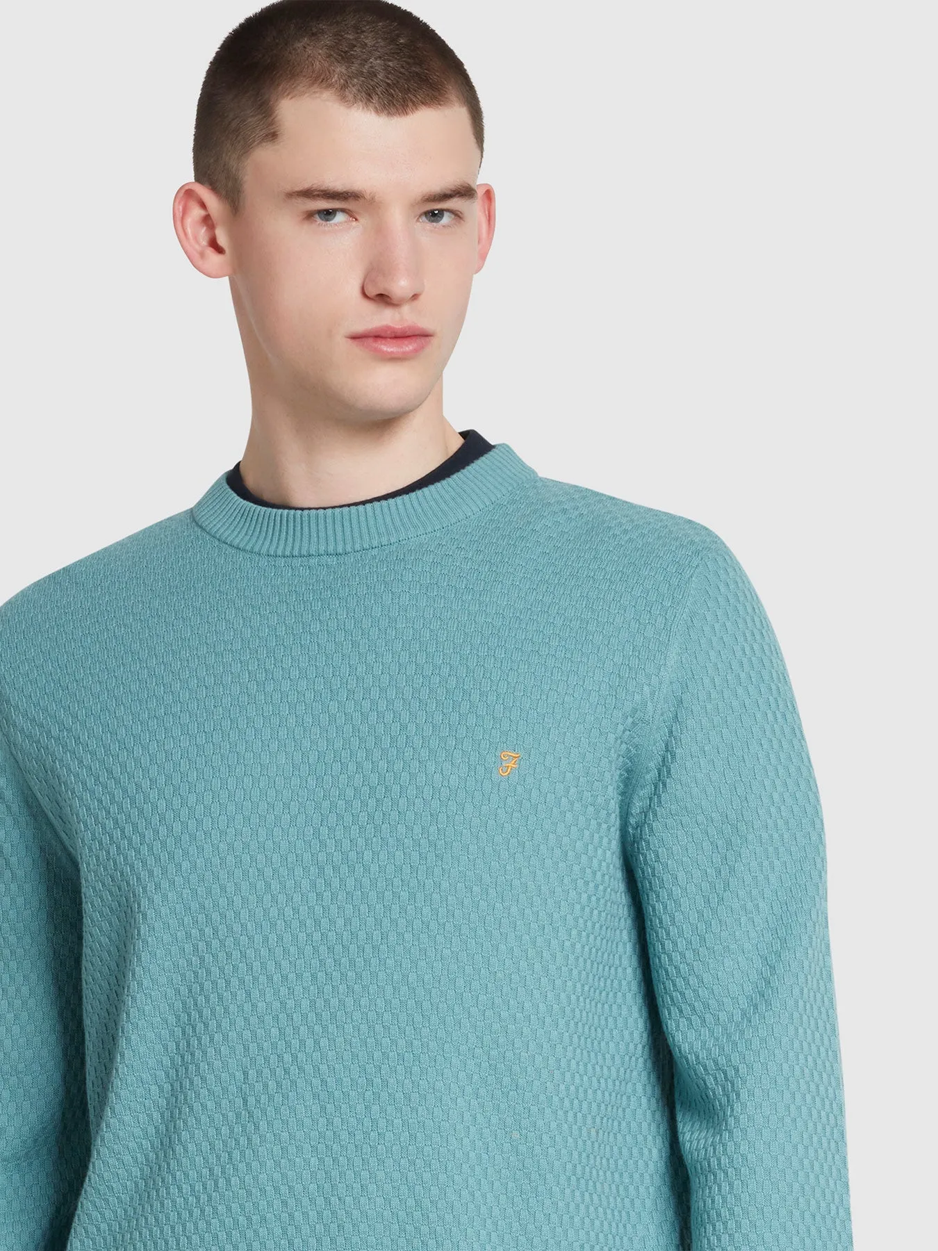 Edwards Crew Neck Jumper In Brook Blue