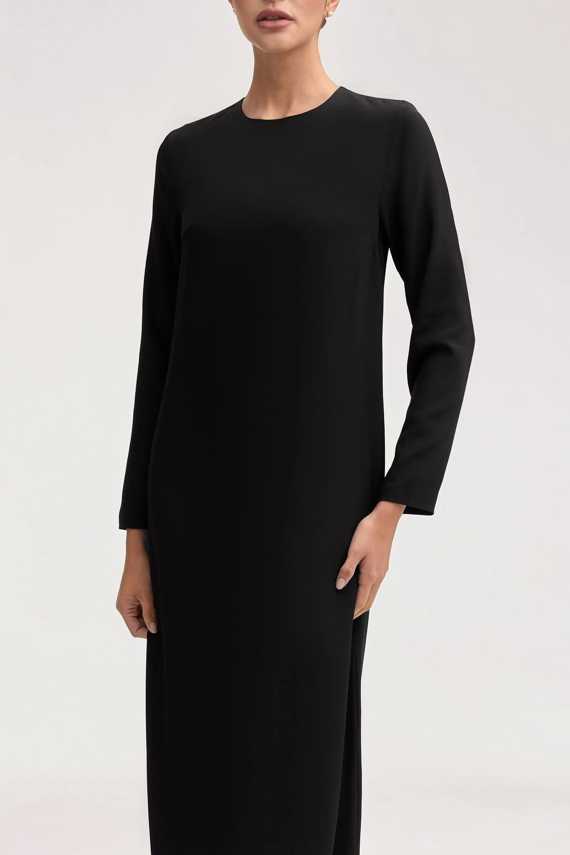 Estee Viscose Maxi Dress - Black