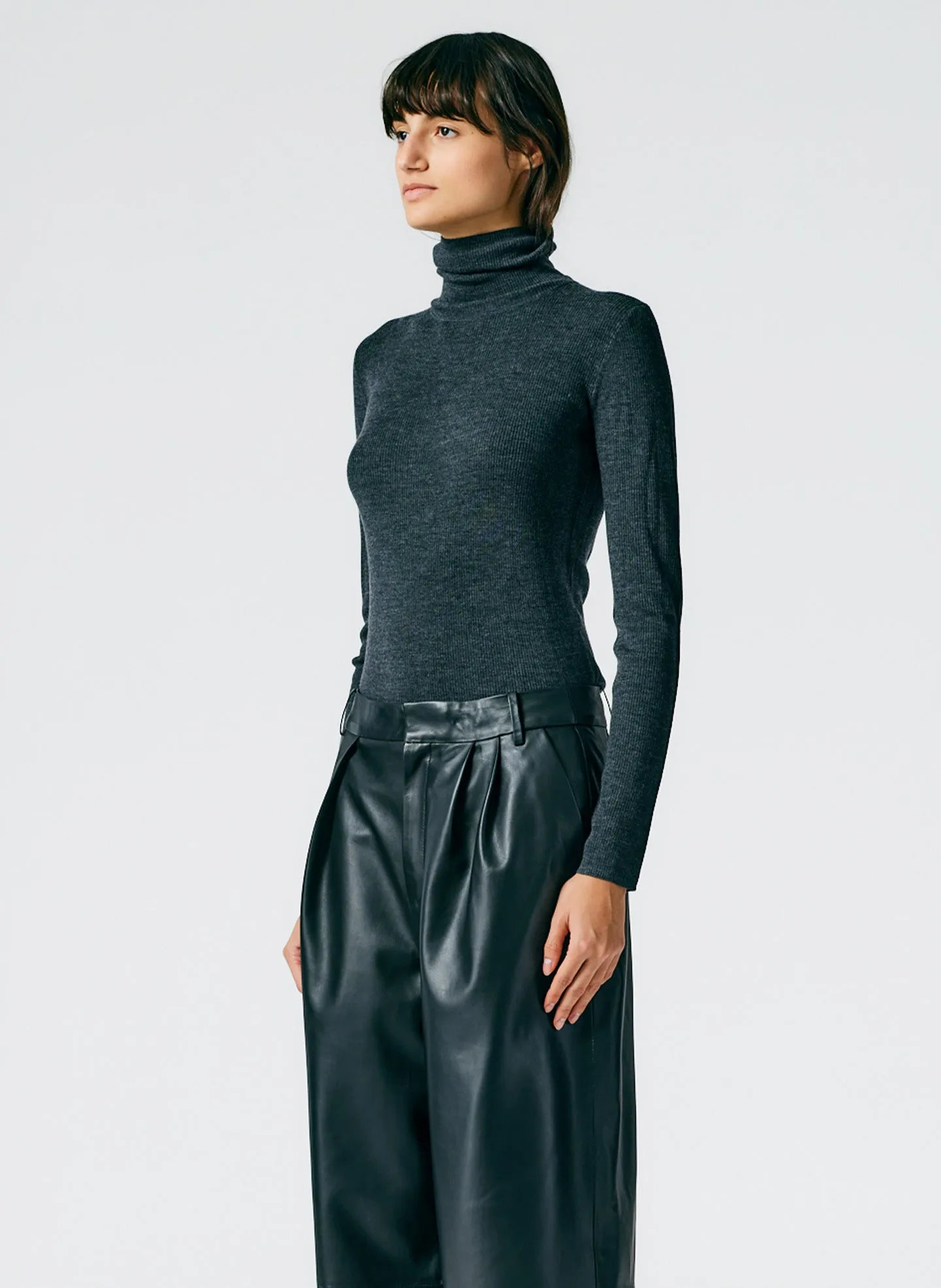 Featherweight Ribbed Sweater Turtleneck Pullover