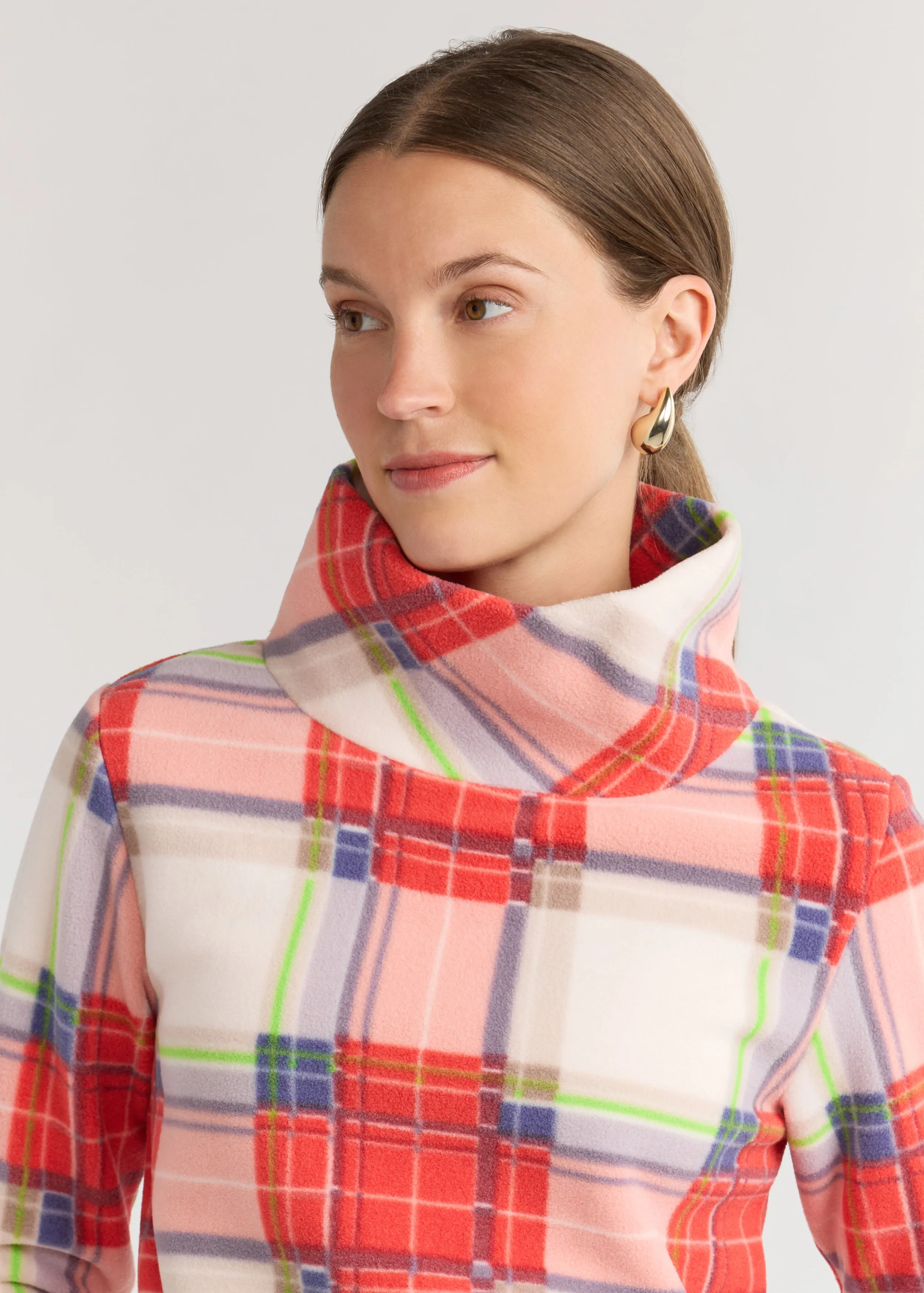 Greenpoint Turtleneck in Vello Fleece (Fall Tartan)