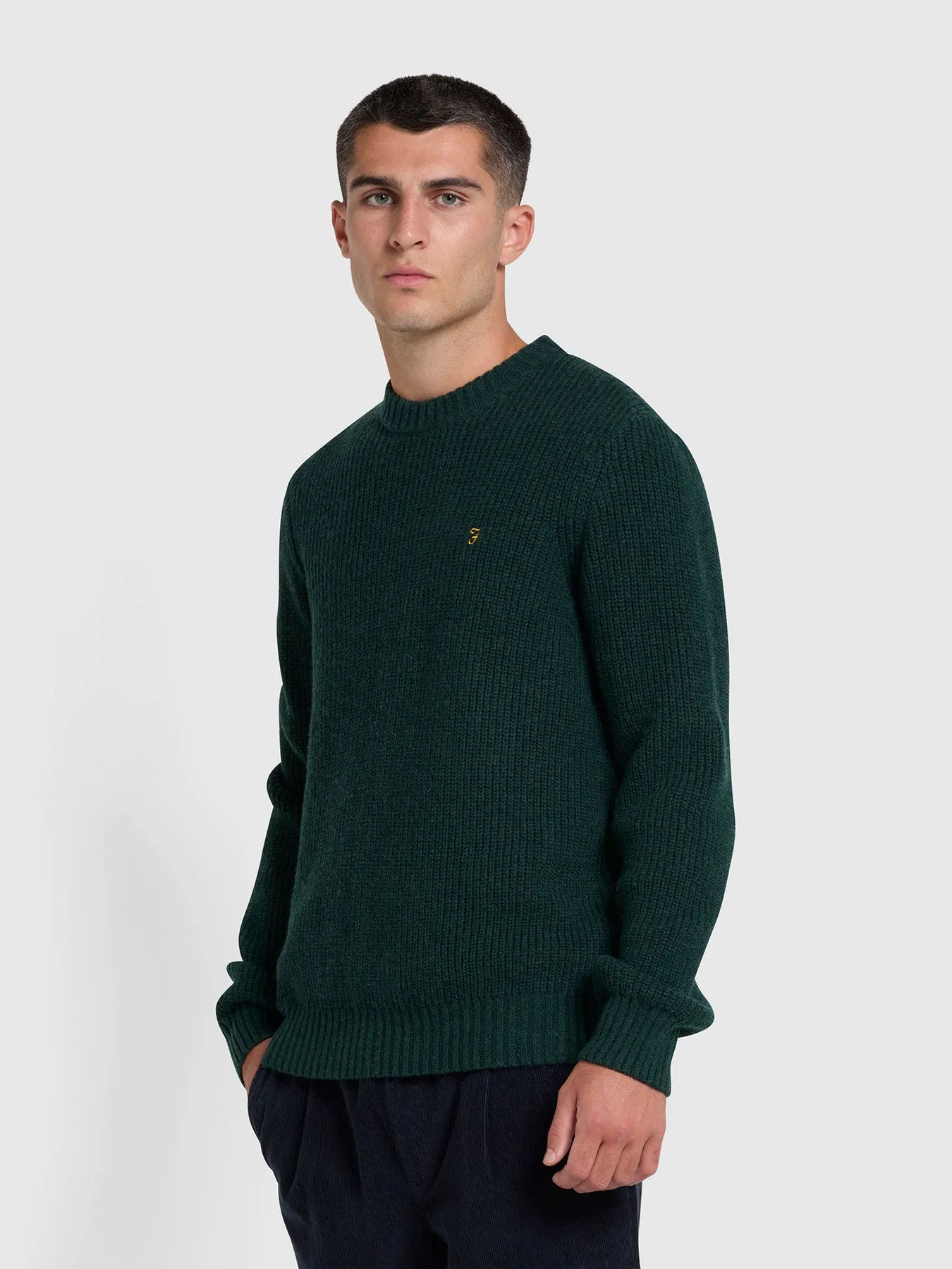 Hayes Tipped Crew Neck Jumper In Botanic Green