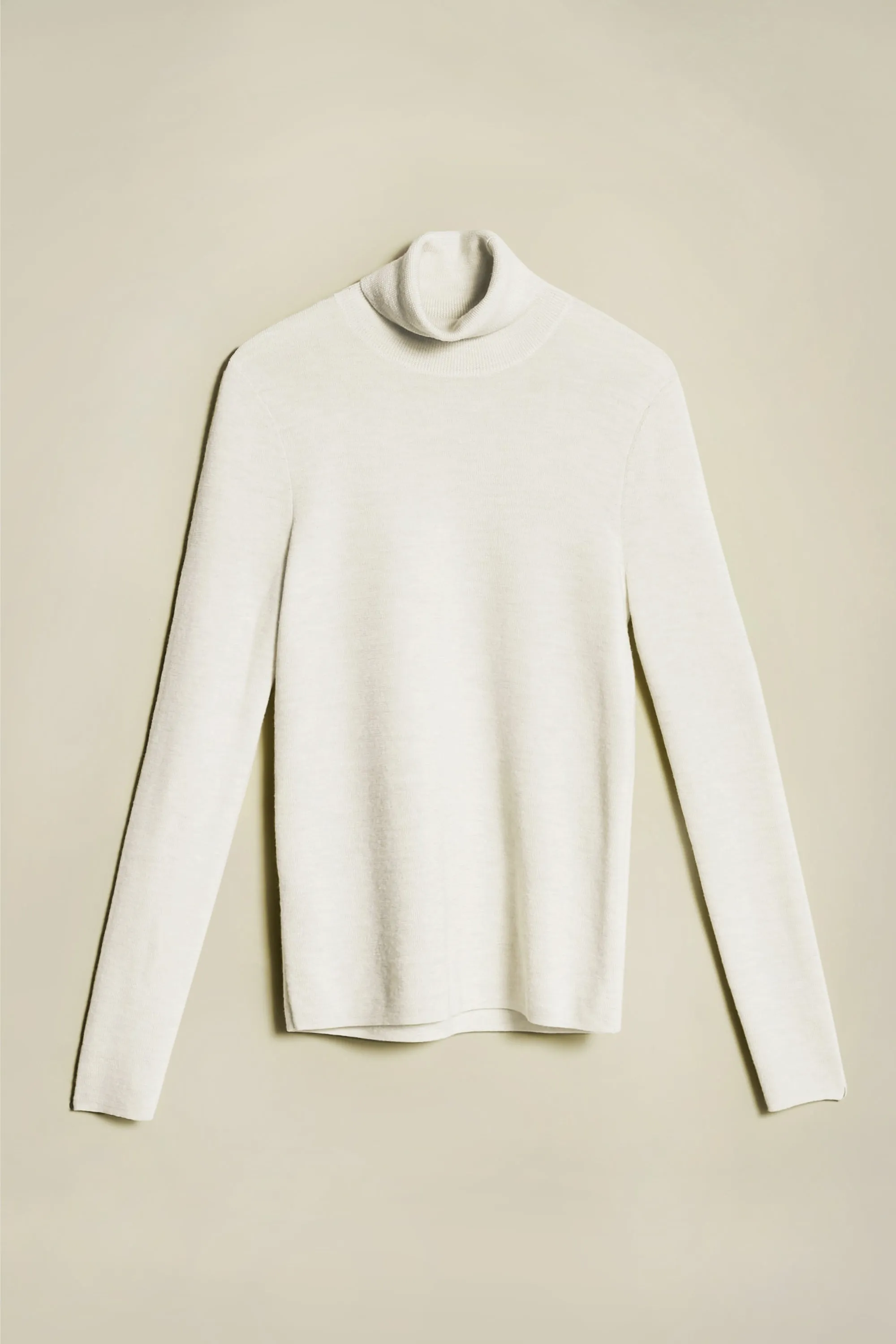 Heroic Turtleneck Winter White