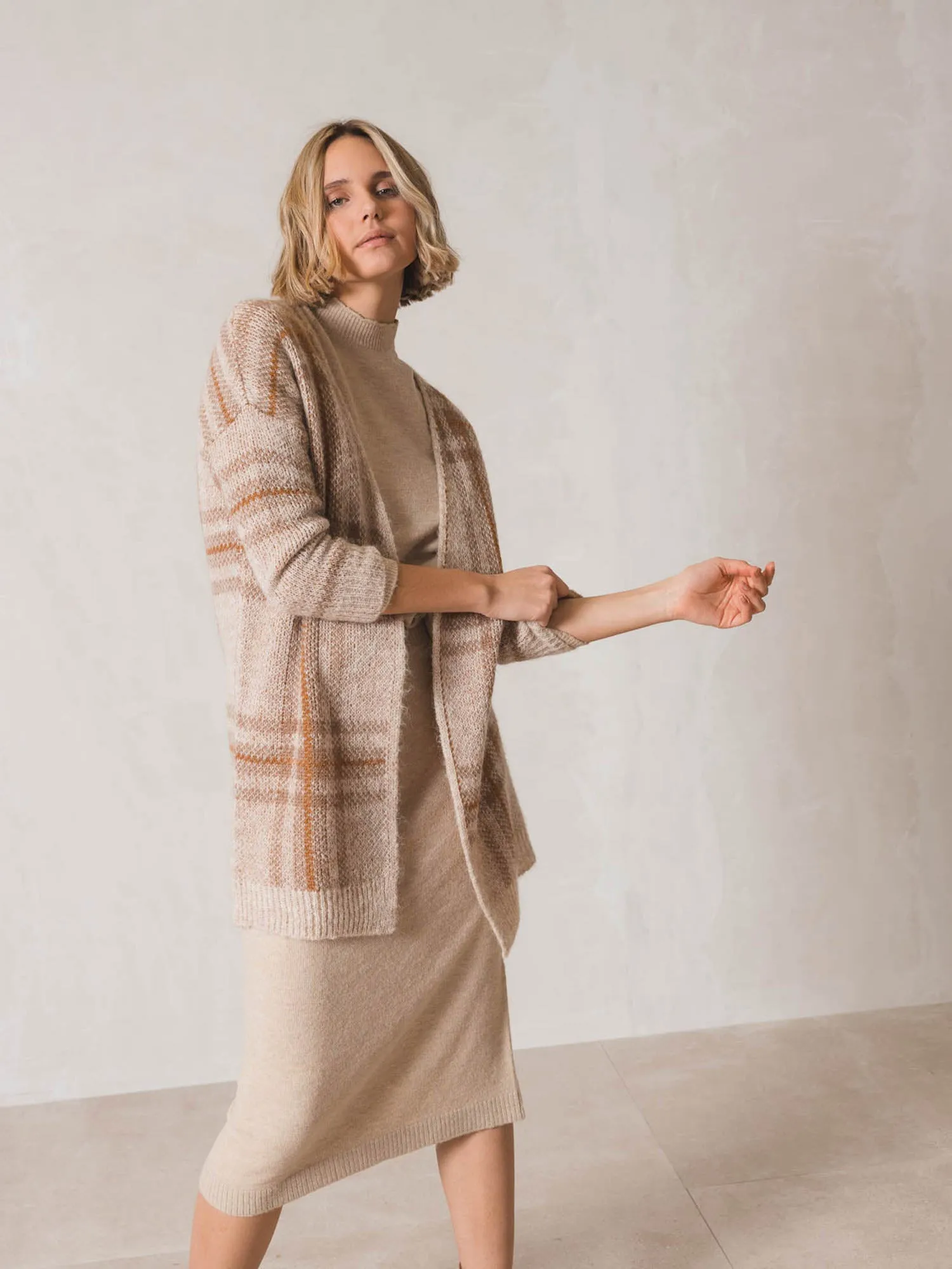 INDI & COLD Long Cardigan