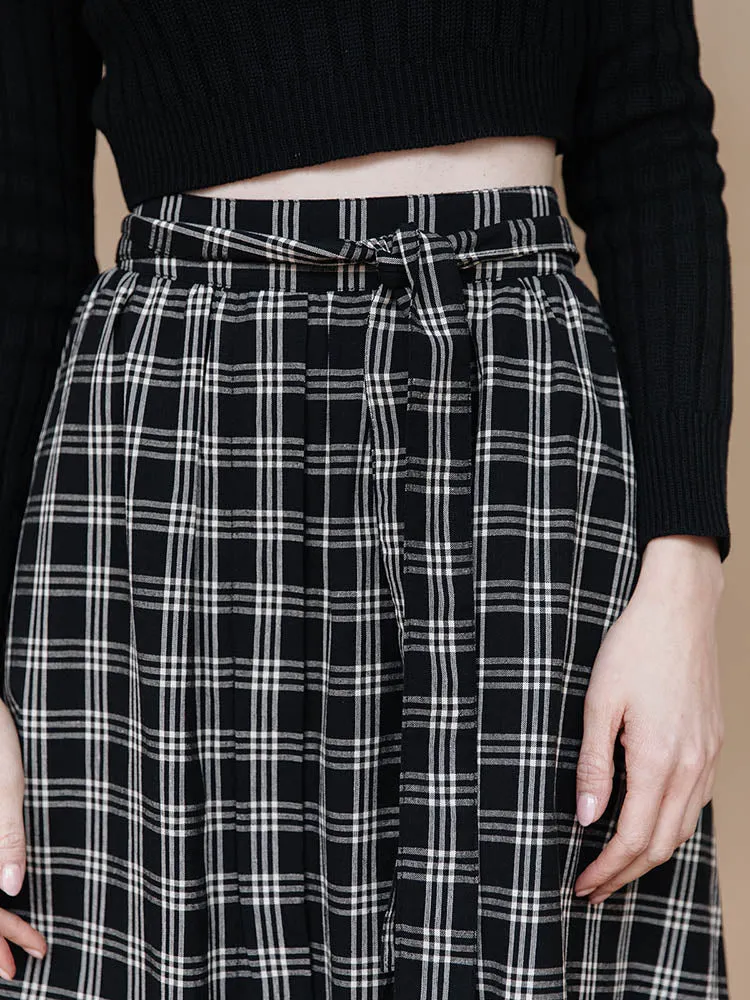 Laci Skirt - Black Plaid