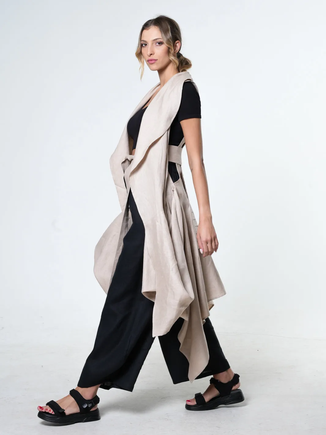 Loose Long Linen Vest In Beige