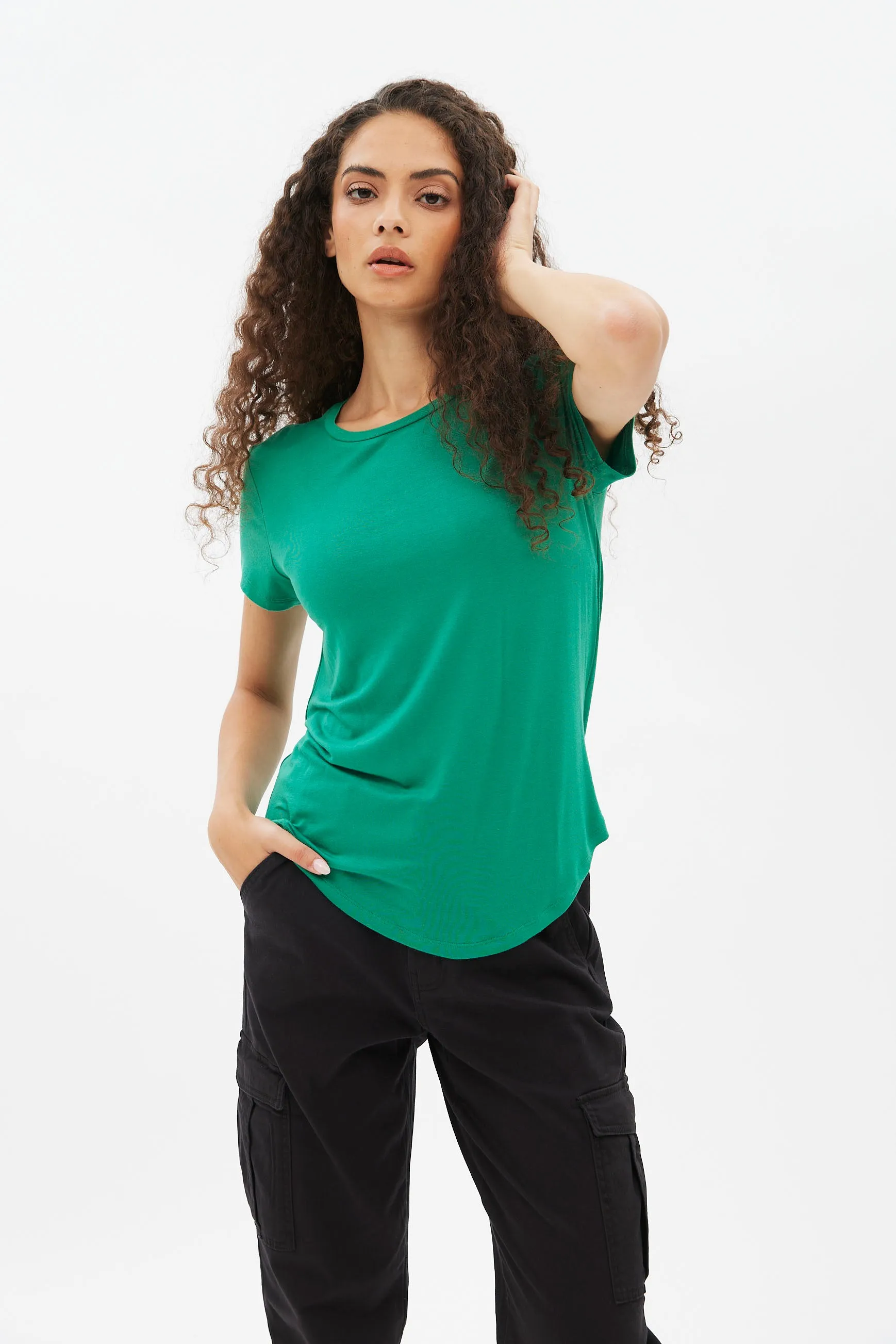 Short Sleeve Crew Neck Relaxed Tee